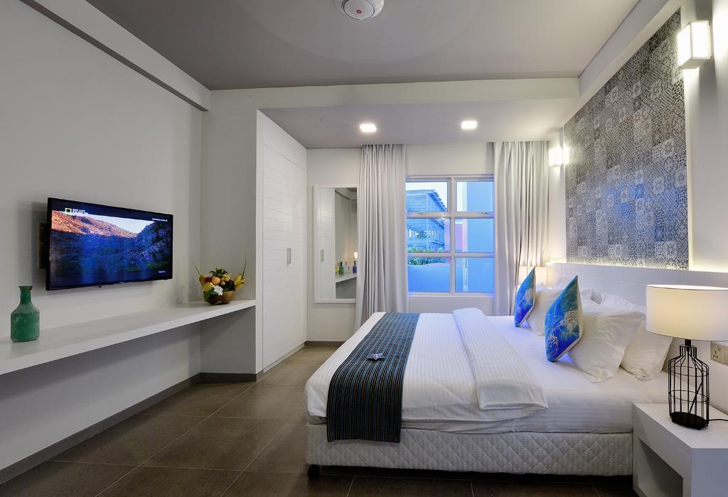 เวลานา บลู มัลดีฟส์ แอท มาฟูชิ Hotel มาฟุชิ ภายนอก รูปภาพ